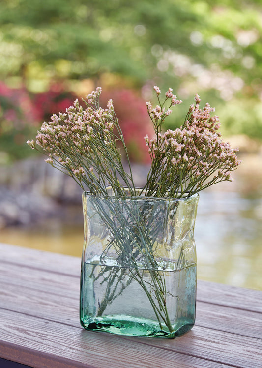 Taylow I/O Vase