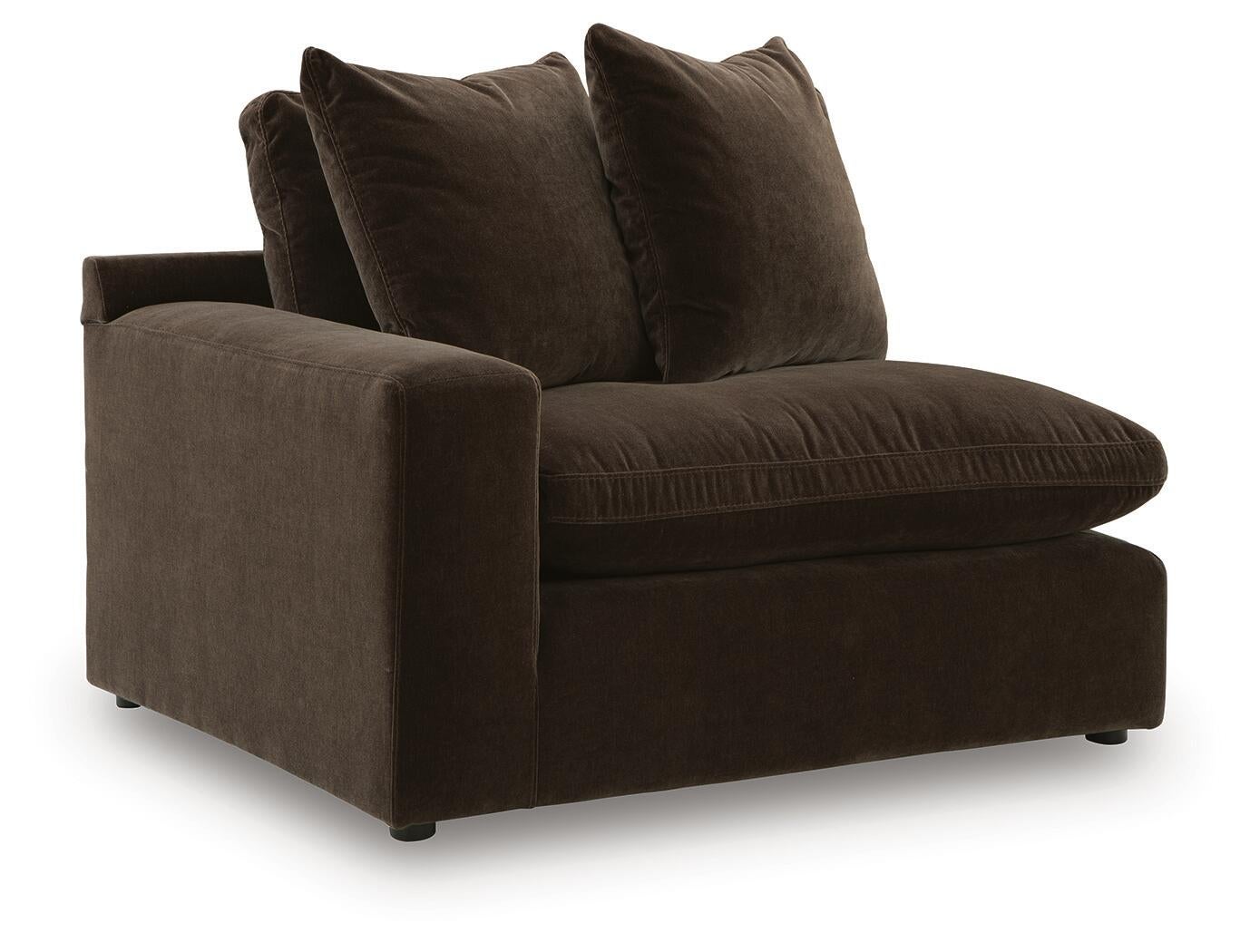 Maxton Heights 8-Piece Sectional