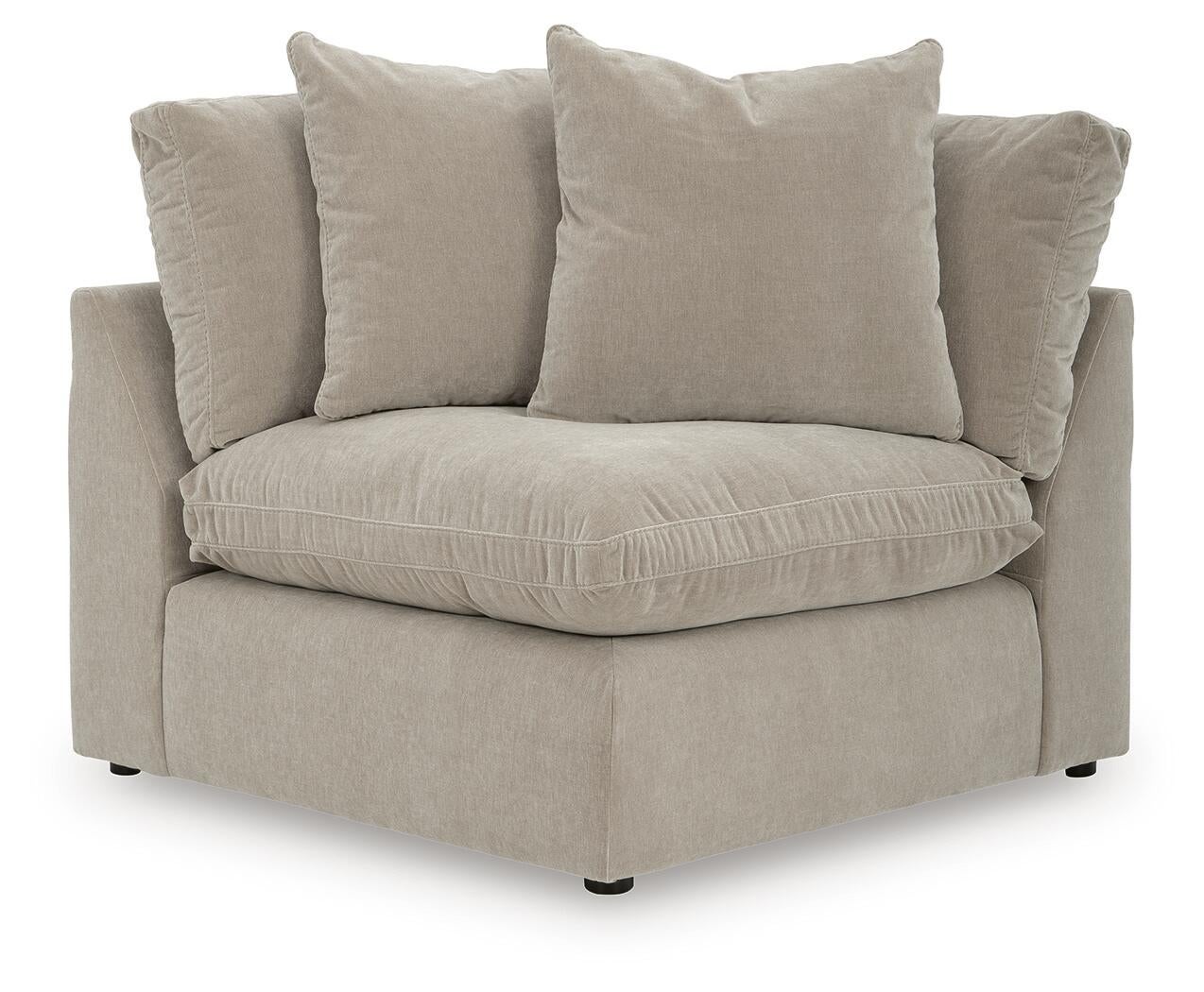 Maxton Heights 8-Piece Sectional